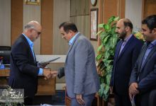 گزارش تصویری | بمناسبت هفته سربازان گمنام امام زمان ؛ تجلیل و قدردانی ازمدیر و کارشناسان حراست دانشگاه 